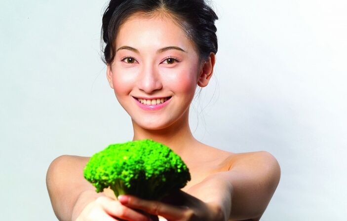 Japanese girls are distinguished by a slim figure due to diet. 